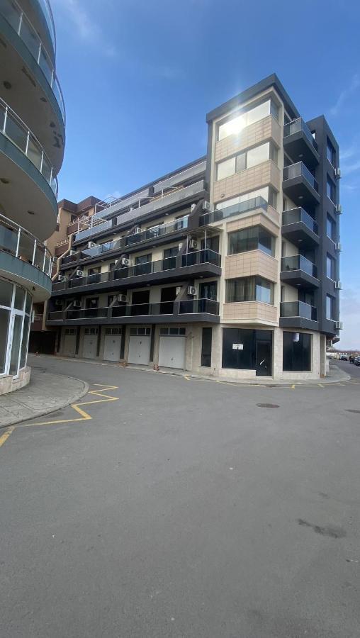 Sea View Apartment With Free Parking Pomorie Exterior photo