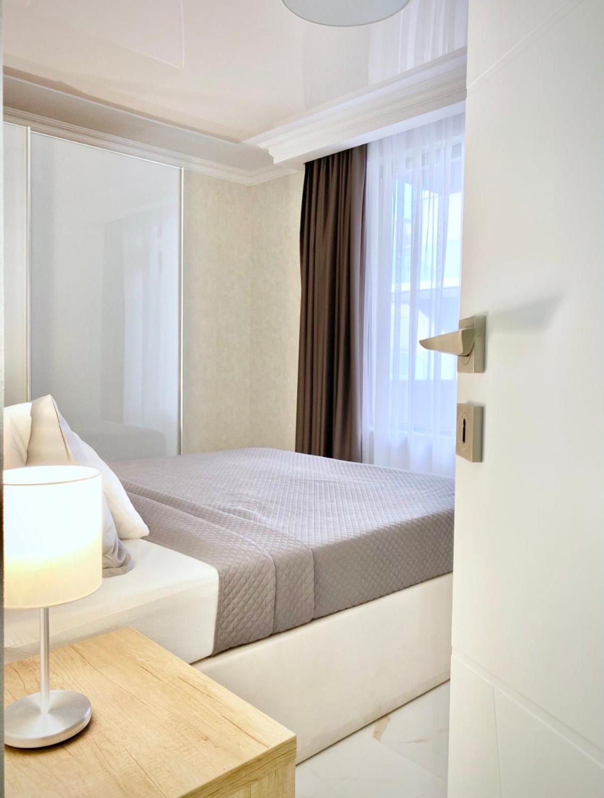 Sea View Apartment With Free Parking Pomorie Exterior photo